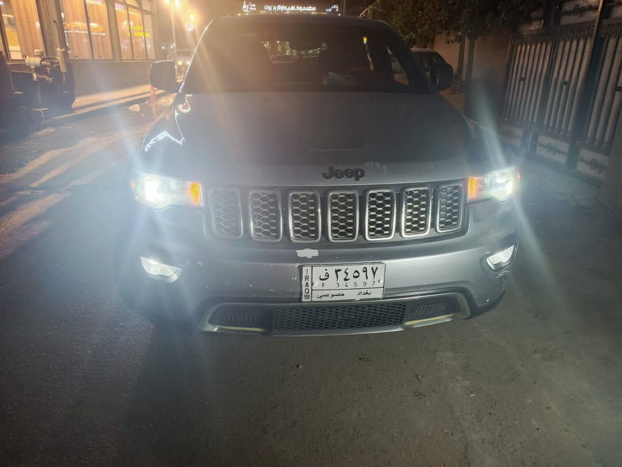 سلام عليكم جيب بلاك توب مواصفات معروفه السعر 185 موديل 18حادثه بسيط ومرفق مع سونار جديد بلاديه نظيفه كلش مضمومه لاستفسار  ***********
