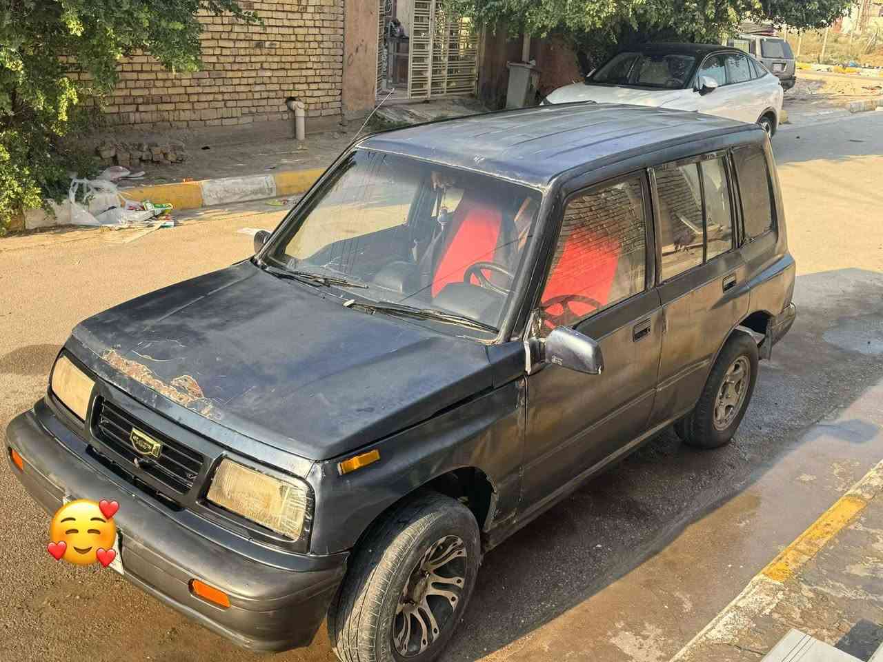 جيب سازوكي موديل 2000 رقم بصره مشروع وطني  بسمي سنويه تنتهي ب2029  تريد وكاله تريد مداور بخدمتك 
كير ومحرك ونجي 4 سلندر مكفولات
حداديه جديده 
كهربائيات كلها تشتغل 
دواخل نضيفه 
عنبار وبريشر وباتري وراديتر جدد
ترايك وين ماتريد 
مكان السياره للناصرية المركز
السعر  25 وبيه مجال 
للاستفسار ***********
