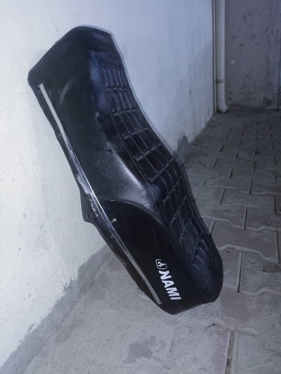 السلام عليكم للبيع كشن NMI مال شلامجه ناصي السعر 15..


**إذا كنت صاحب هذا الإعلان وتريد حذفه لأي سبب، رجاءا أرسل رسالة إلى الدعم الفني**