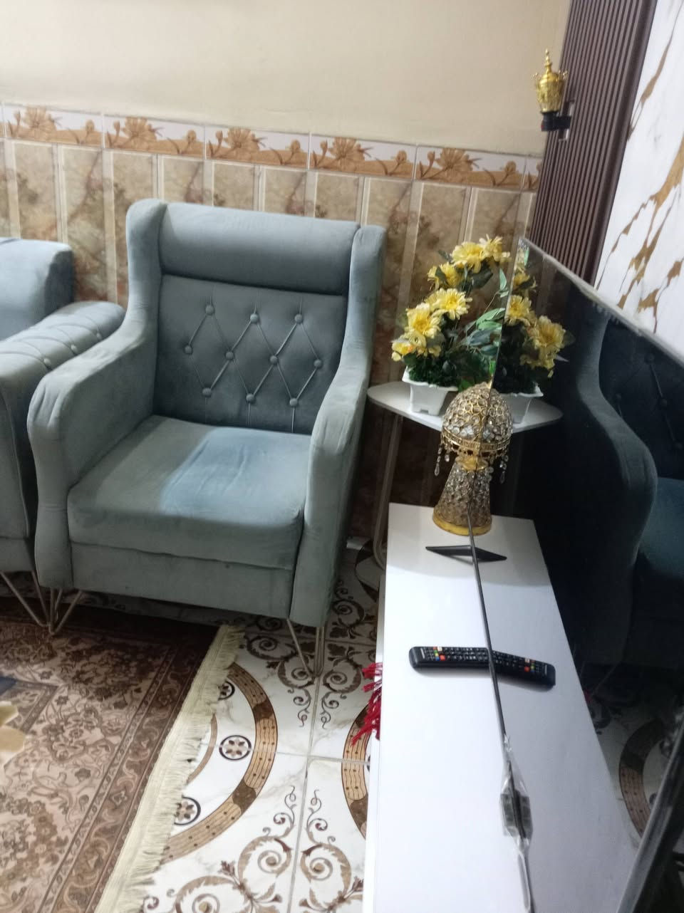 تخم ١٠مقعد لبيع ١٧٥مكان تاجي ***********
