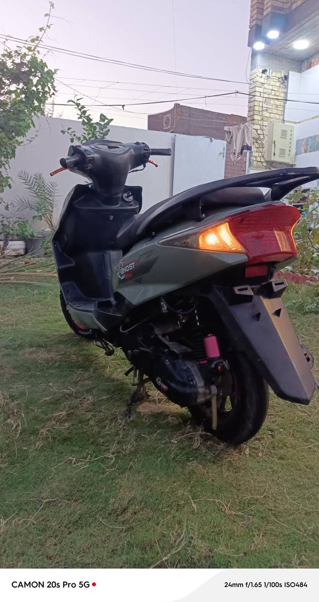 السلام عليكم
دراجه سكنس 
دراجه فوووول نضافه
مال جناي 
معدل بلمشي فول 
ما عايزه اي شي 
من سلف من هندر  من اشاير من كلوبات من كلشي
مكاني كربلاء طويريج 
مستعجل على بيعهه محتاج فلوس 
السعر 390وبيه مجال
رقم ***********
موجود خاص
