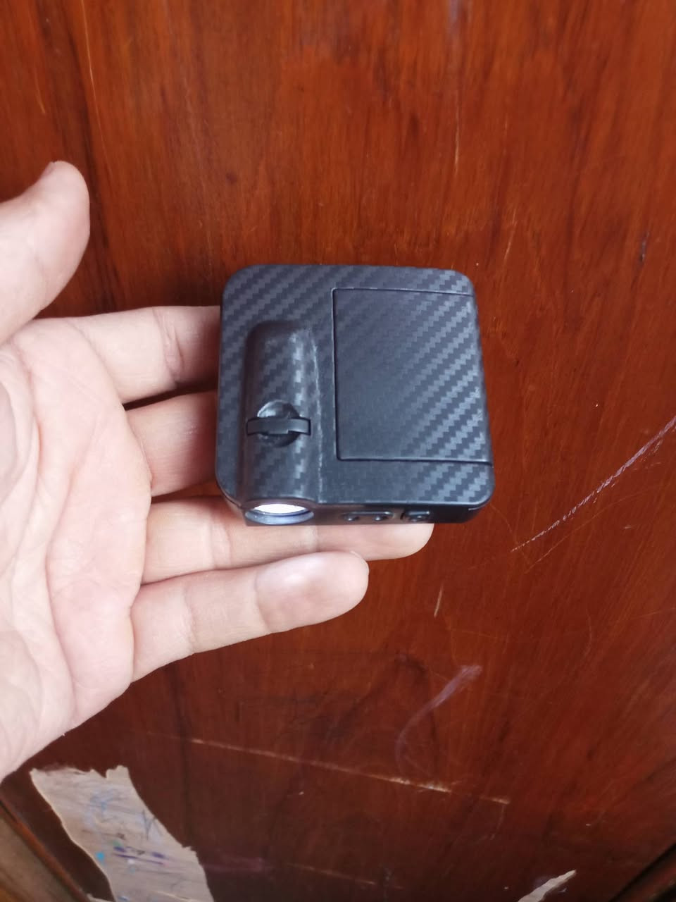 السلام عليكم شعار تيوتا ينشد بالباب نضام حساس من يفتح الباب يشتغل بإله امزون سعر الزوج 15 ألف بغداد الكرخ ***********
