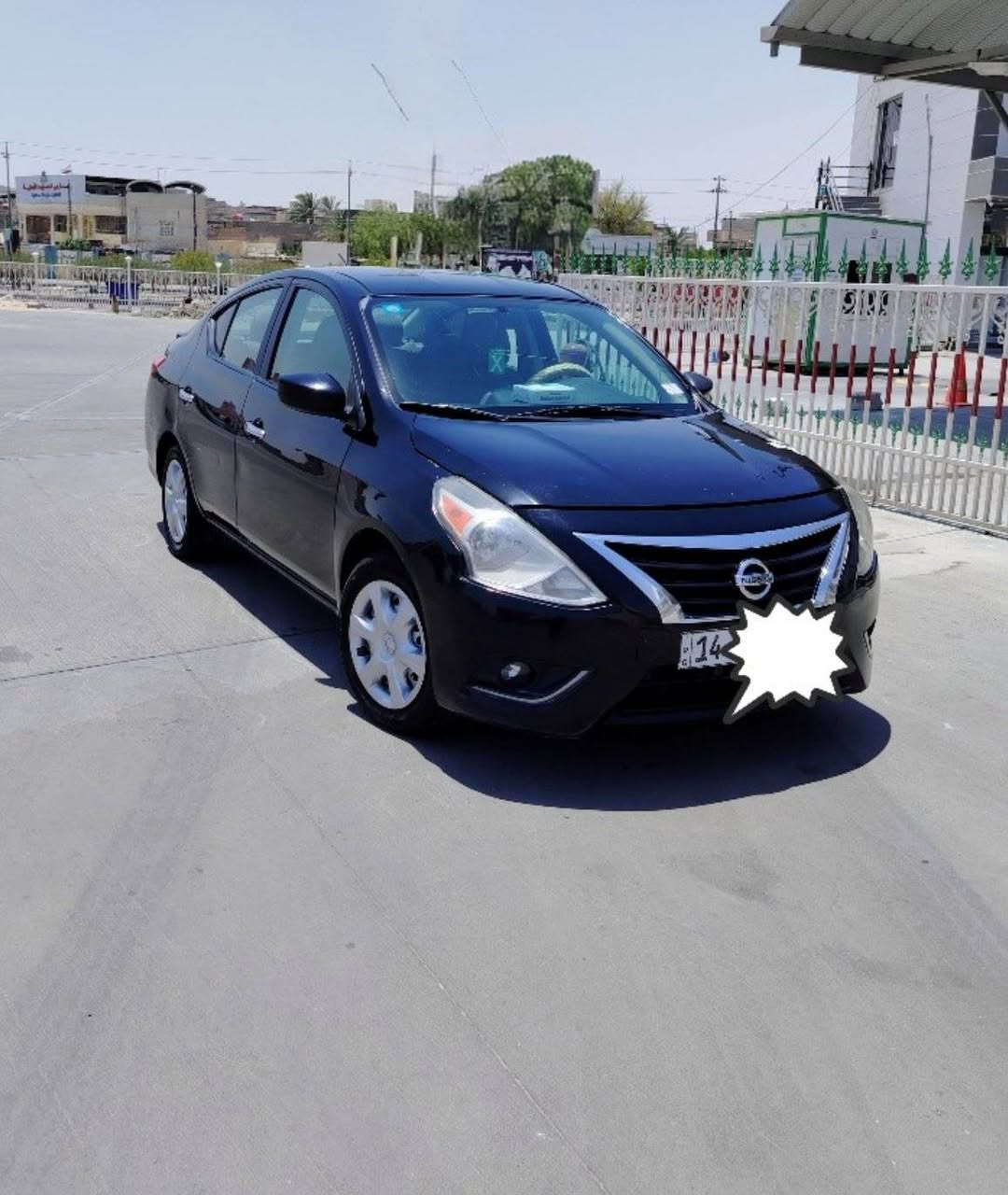 نيسان فيرسا 2019 لون اسود للبيع فقط وارد امريكي
المواصفات: تحكم ستيرن • شاشة لمس 
 • كامرة خلفية • بلوتوث + منفذUSB 
 • مثبت سرعة ABS + مانع انزلا
 • تبريد ثلج كير مكينة مكفولات
 رقمها بصرة _انكليزي جديد بأسمي
 صور الحادث موجودة بيها قطع صبغ ابيع احزام مكاني البصرة حي الحسين السعر 85 وبيها مجال
***********
