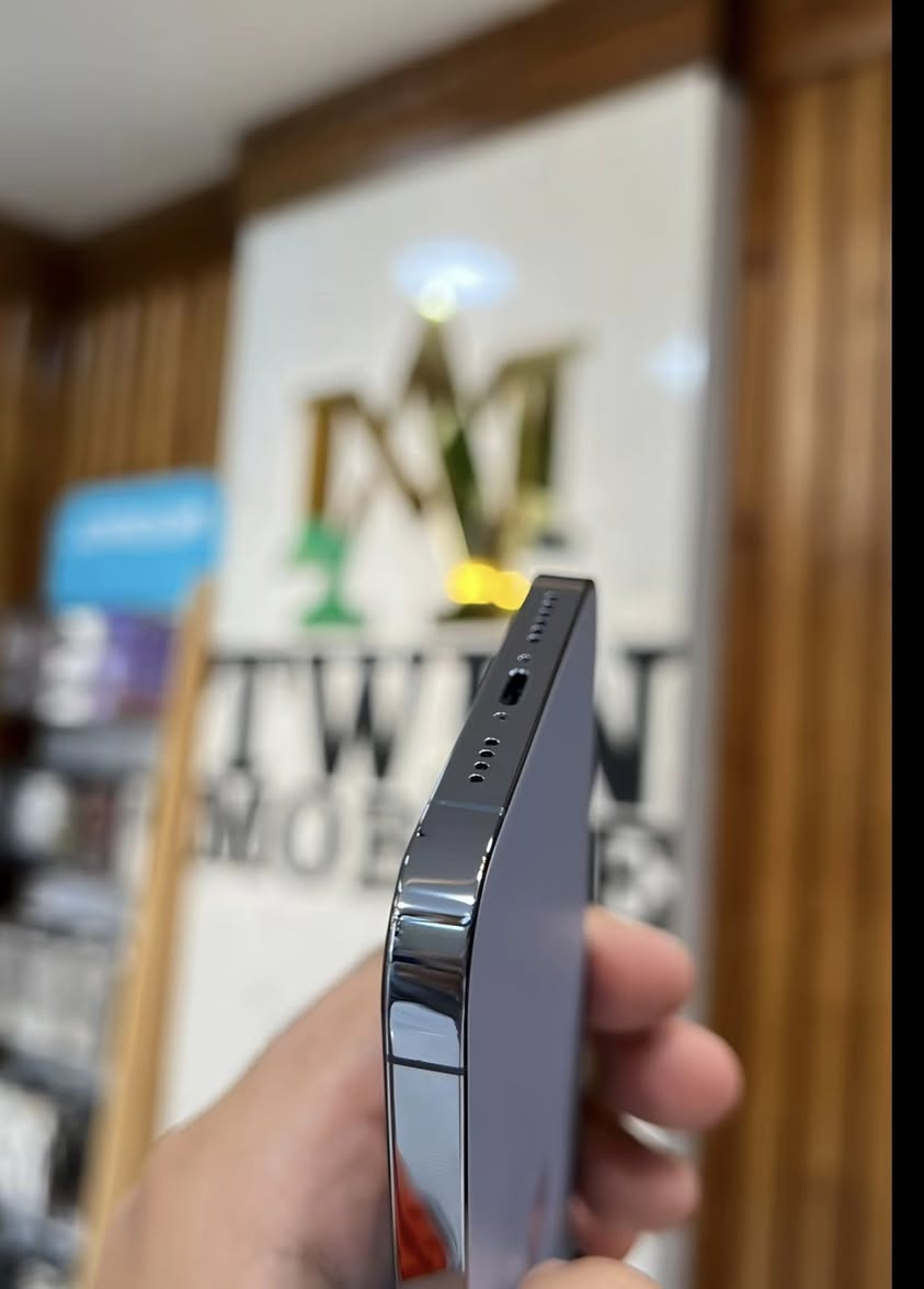 ايفون 📱 13برو ماكس للبيع مكفول من كلشي مامبدل بي ايشي ع فحص شرط شاحنته لاصليه سعر خاص وتدلل تواصل ع رقم وخاص متوفر واتساب 

‭٠٧٨٢ ٩٦٣ ٢٥٨٧‬
