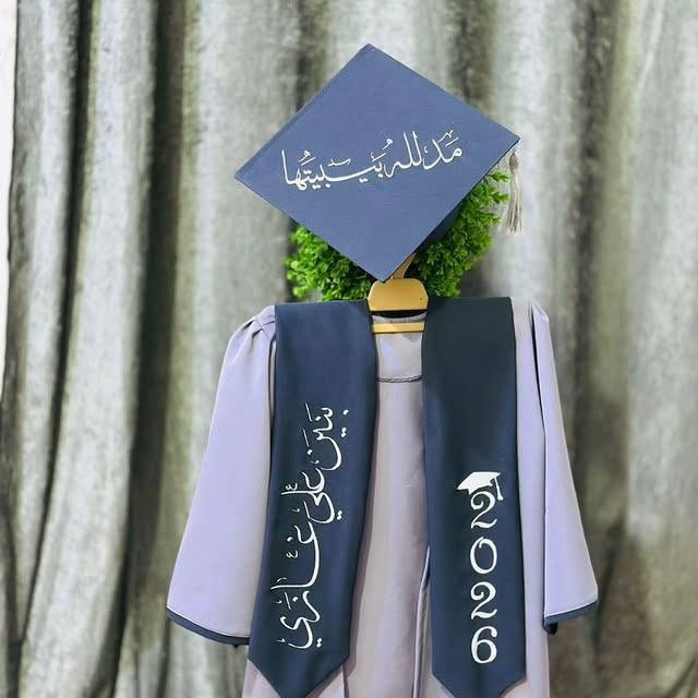 🎓 تجهيز تخرج أطفال 🎓
فرحة صغيرة… وذكرى تبقى العمر كله 🤍
نوفر لكم تجهيزات تخرج الأطفال بأجمل التصاميم وأحلى الألوان ✨
روابط ووشاحات مخصصة، قبعات تخرج، دروع وشهادات بأسماء الأطفال وصورهم 💫
✔️ خامات ممتازة وآمنة للأطفال
✔️ تصاميم مبهجة تناسب رياض الأطفال والمدارس
✔️ طباعة وتطريز حسب الطلب
✔️ تنفيذ دقيق وتسليم سريع
خلّوا يوم التخرج ذكرى لا تُنسى لطفلكم 💛
للطلب والاستفسار راسلونا 📩🎈


**إذا كنت صاحب هذا الإعلان وتريد حذفه لأي سبب، رجاءا أرسل رسالة إلى الدعم الفني**