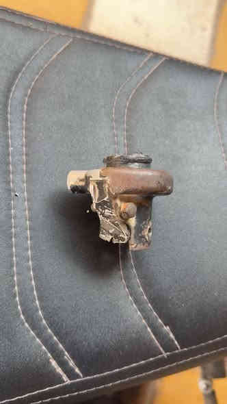 شباب بدله مال هونده الاصليه لبيع مكصوصه وكامله سعرها ٢٥ ناصريه مركز ***********
