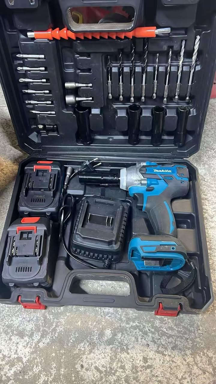 كلشي متوفر كلمن او سعره شنو ابالك اسئلني عليه
***********
