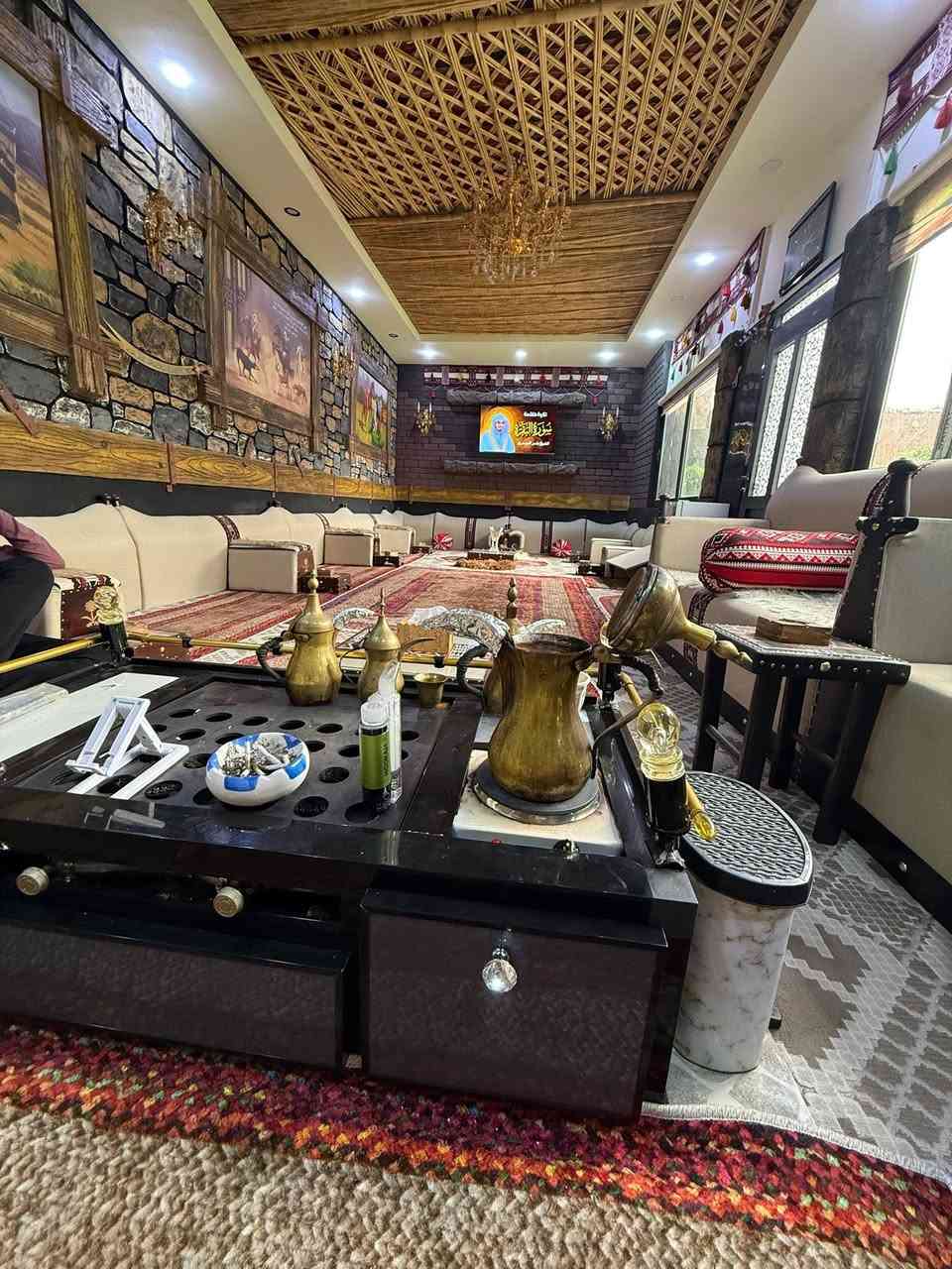 دار للبيع مساحه 400متر واجه 20
منطقه الصياده خلف التجاري 
دار فول مواصفات الدار مع الاثاث 
اني صاحب الدار مباشر 
***********
