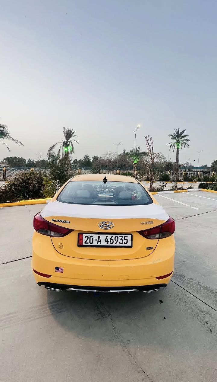 السلام عليكم
النترا موديل 2015 

رقم ديالى انكليزي 

خط جوال 

هزه جديده 

ضرر سياره جاملغ فقط  

تحكم ستيرين جهتين 

شاشه كامره 

بدون ايرباك 
مكان سياره ديالى 

السعر 100 وبيها مجال 

***********

***********
