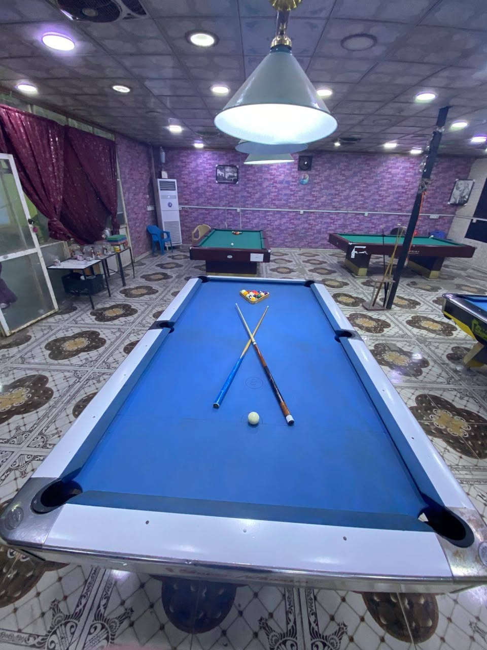 السلام عليكم 
بليارد سوبر ماستر تك شاصي 
بليارد سوبر ماستر دبل شاصي 
2 بليارد صيني 
نظافة 90%
البيع شلعه وحده 

للاستفسار *********** عمارة, ميسان
