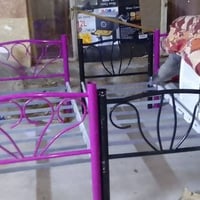 غراض مستعملة للبيع جرابي ٣ مستعملة نضيفة و غرفة نوم صاج 10 قطع نضيفة ب...