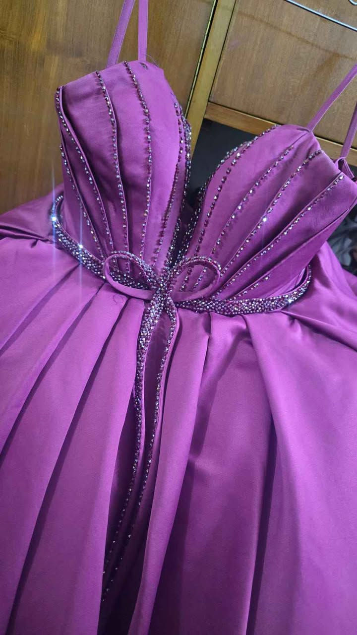 سبب البيع عزلت صالوني للامانه بنات البدلات نظيفات وبلاش ٦ بدلات بسعرر جدا منااسب واتساهل بيهن دخلي خاص بغداد, العراق


**إذا كنت صاحب هذا الإعلان وتريد حذفه لأي سبب، رجاءا أرسل رسالة إلى الدعم الفني**