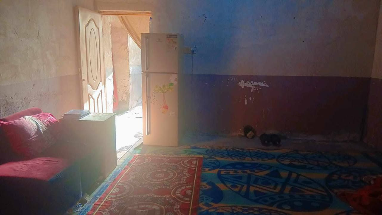 ٢٠٠ متر للايجار كوفه شارع المعمل قرب بانزين خانة الثناء مال ابن وحيد قرب جامع ال شبل بي استقبال و٣ غرف نوم كبار وصاله وطارمه ايجاره 250 مقدمه شهرين جاهز خط انترنيت مجاني خط مولد تانكيات كلشي جاهز لسكن


**إذا كنت صاحب هذا الإعلان وتريد حذفه لأي سبب، رجاءا أرسل رسالة إلى الدعم الفني**