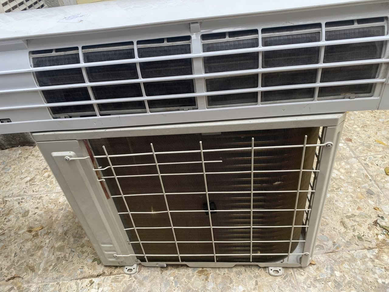 سبلت توسوت انفيرتر تحكم 1 طن مستعمل
وسبلت 3 طن ميديا كاسيت 
وسبلت كرافت عادي 1 طن
بغداد خلف محطة سما الكاضمية ***********
