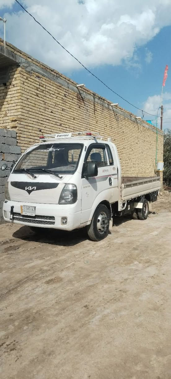 سلام وعليكم كيا فحل للبيع موديل 2016 كفالة الاستفسار
***********
