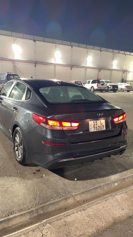 وراد امريكي حادثها موضح في الصور
كيا اوبتما موديل 2020

مكينه 2400
نص فول
رادار امامي 
ردار جانبي
رادار خلفي 
وشاشه وكامره 
وانضمه قياده 
ايكو
ونورمال
وسبورت✈️
لايت امامي لد
رقم بغداد ابسمي
السياره بيها فقط قطعه وحده تبديل وصبغ الدعامية والجاملغ نفسهن مال امريكا

وكله موضح عندي صفحه السكن بيها مكانات بارد فقط
عليها ادامه قبل يومين مسويها الله شاهد
والسياره ما بيها اي نقص
ماشية59 ميل
مكان السياره بغداد
وهاذا رقمي***********
والسعر 144 ورقه وبيها مجال
وكلشي موجود بل سوك 💙
