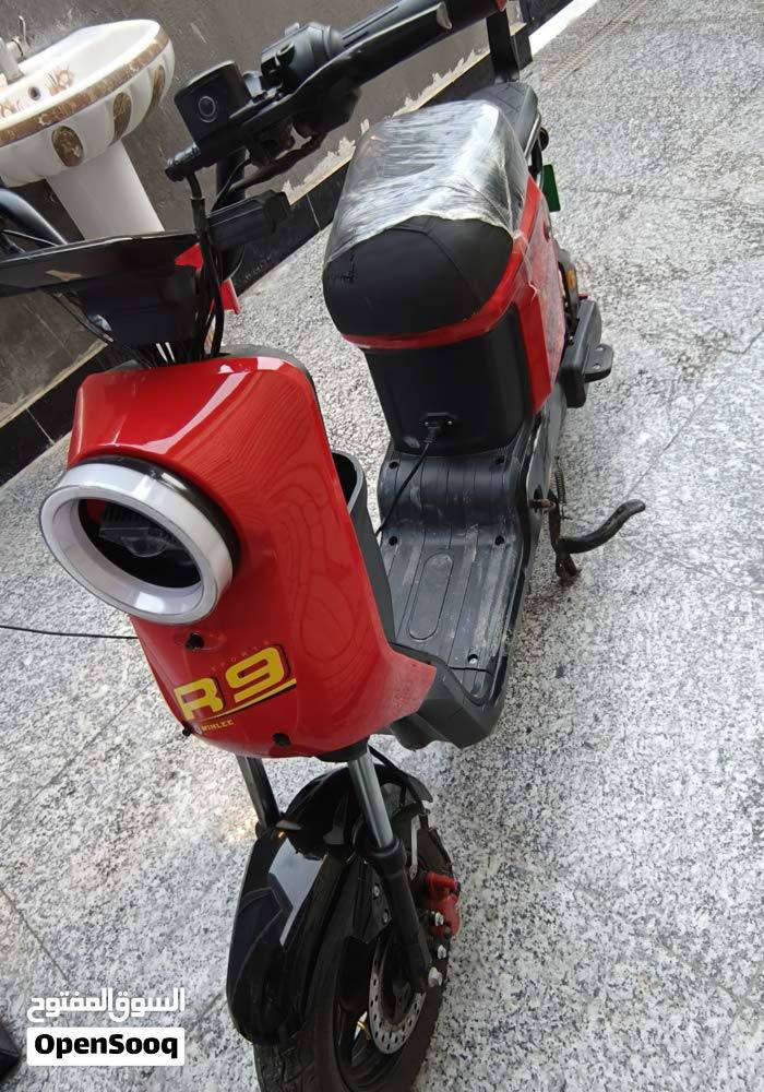 دراجه شحن r9 مكفوله كفاله عامه وشرط حته من الشخط وبطاريات يكدن يومين ضبط وتجي وتشوف بعينك نضافة الدراجه. ودراجه ما متعوبه ابدا مال بيت حدها للمحل كهربائيات كلها شغاله البطاريات حجم 32 و5 بطاريات واربع نمر وللاستفسار اكثر الاتصال على الرقم *********** السعر 375 وبيها مجال للطيبين
