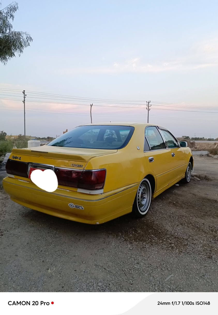 ملكه صفره اصولي صدامي وكاله من راعيه سياره حلوه اربع دكم لايتات زنون نضام ترحيب  سماعات بلوتوث دمام شاشه عرض تاب تخم تاير دواخل حلوه حداديه جديده شاشتين تاب عرض دمام تحكم مرايات كشنات اربعه كهربائي مكينه وكير ديفور الجبير جام اوتو سياره حلوه وكاعده ترايك 180برده خلفيه مكاني ناصريه سوق الشيوخ السعر 40وبيه مجال قليل كلش ***********
