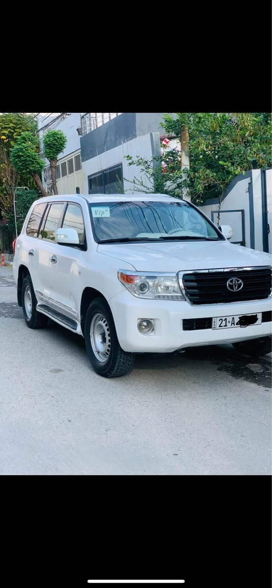 ناوی خوا. وه نه وشه 2008. فول عا دی.🤍📦🧿  سه یاره که ما لیکی خا وینه. سه یا ره که. به سمه یه  و فلچله دا وا وه کا ره بایه.  ده رگا. حا سه یه    زۆر جوانه. سه. یاره.که.  مه کینه ی. کرا وه ته وه. به. س به شه رتی. گیر و مه کینه.    سه نه وی هه تا 2029 تا زه یه.چوا ر ڕه قه میشه  و به نا وی. خۆمنه وه یه.  بۆیاخ. سۆنه ره که یم دانا وه. به. نا وی. نه ی. گرتۆ. تا یه کانی. تا زه یه.  زۆر جوانه. 🤍🧿📦نرخی 255گه لا و مه عا مه له.  بۆ زانیا ری زیاتر. په یوه ندی بکه به م ژما ره ته له فۆنه وه :***********
***********
نا و نیشان. :پیره مه گرون السليمانية, العراق
