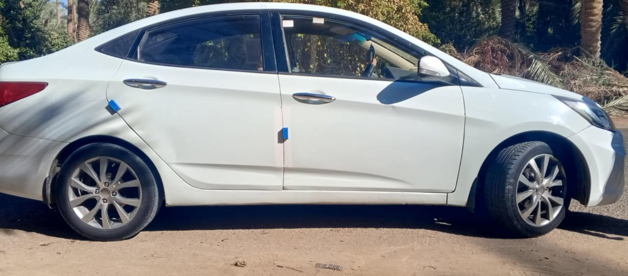 اكسنت 2013 *1600 ويل كب 5 السعر 82 مع قليل مجال  اي تفاصيل ثانيه ***********
