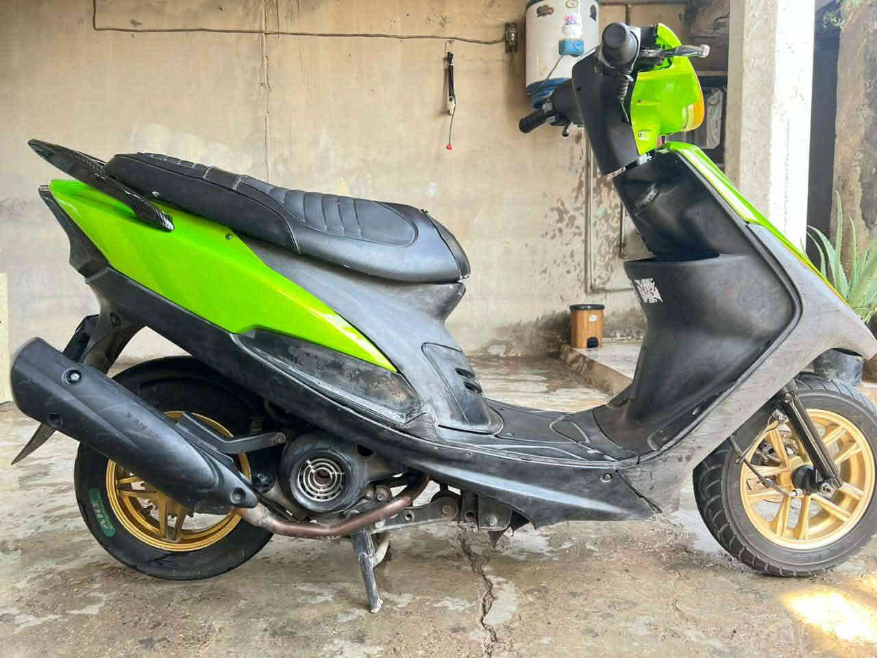 دراجه عدله للبيع
دراجه خير م̷ـــِْن •اللّـہ̣̥ 
محرك بلاد خرسه برغي مامفوتح منه
صالنصه fmصوته صافي
وياله لبلاد مو تجاري
تايرات جيلاتيني
مازده 7لاوان

***********
رقمي
