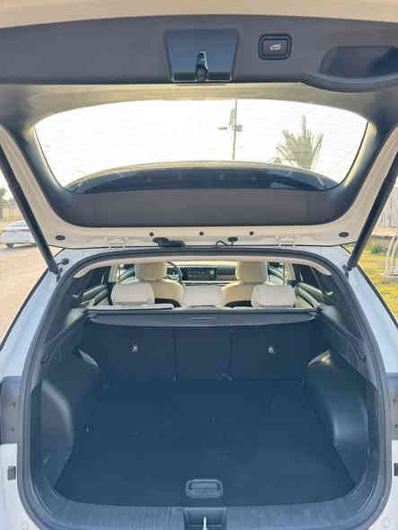 السلام عليكم هونداي توكسان ٢٠٢٥ تو كلر ماشيه ١١ الف
مكفوله كفاله عامه من الضربه والصبغ والبارد والفتح
والتبديل والشخط والحالوب سياره جديده
مواصفات تو كلر معروفه بدون ذكر
السعر ٢٤٣$ 
مكان الساره بغداد
***********
