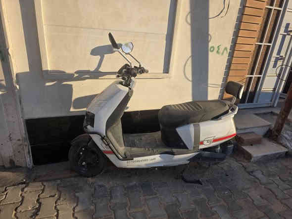 دراجة للبيع اخت الجديدة بس صارلي شهر تاركها لان التاير مشكوك وبسعر مناسب٧٠٠ وبي مجال بسيط الكاظمية قرب مجمع العبسلي***********
