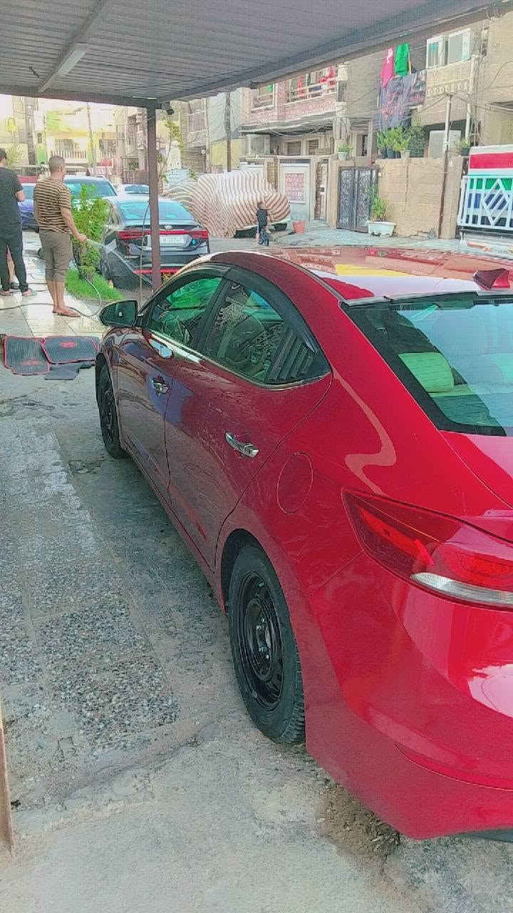 السلام عليكم النترة موديل 2017 فول مواصفات للبيع حادثها دعاميه اماميه مواصفاتها كلش هواي بصمه تشغيل ابواب بصمه ترحيب صندوق ترحيب كشن جلد كشن كهربائي تدفئة تبريد ثلاجه كير ومحرك جديد سياره نظيفه وحلوة بأسمي للبيع سعر 110 رقم الهاتف *********** فقط للبيع مكان بغداد الجديده @إشارة
