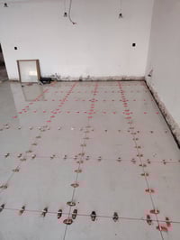 خلفه سيراميك بورسلين مرمر كاشي درجه اولى 07734292977 ملتزم بالمواعيد