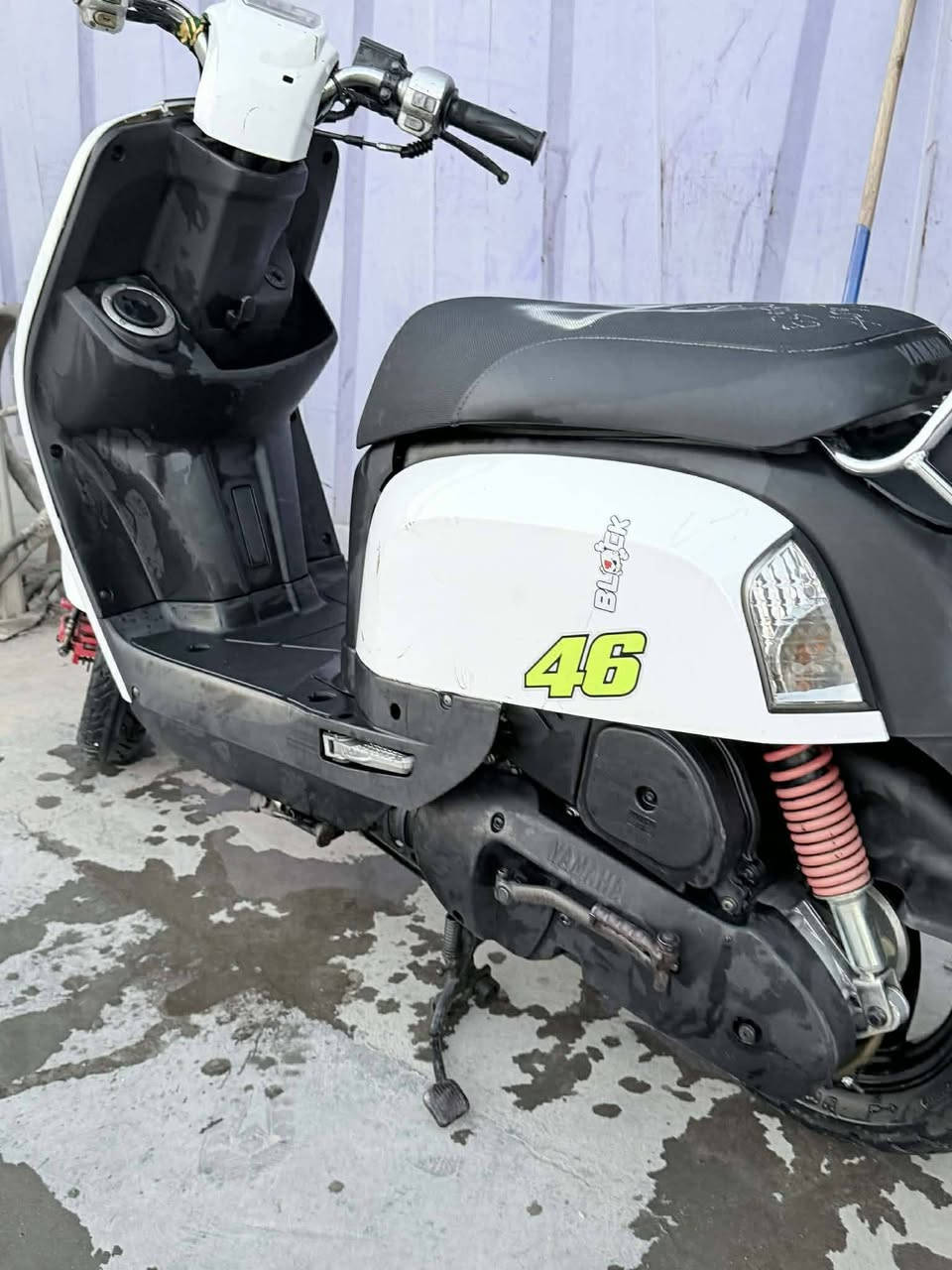 البيع تفصال تصال *********** ال دراجه مو لي مكلف بنشر ماعرف شنو تفصال
