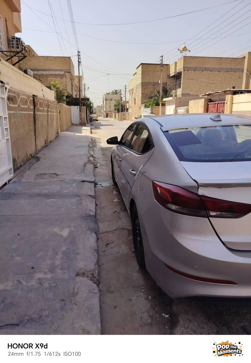 السلام عليكم النترا ١٧ أمريكي سعر ٩٨
شاشه جبيره وحساسات ومكينه ٢٠٠٠ وكير at المرغوب والسونار موجود لاتصال أو واتساب ***********
