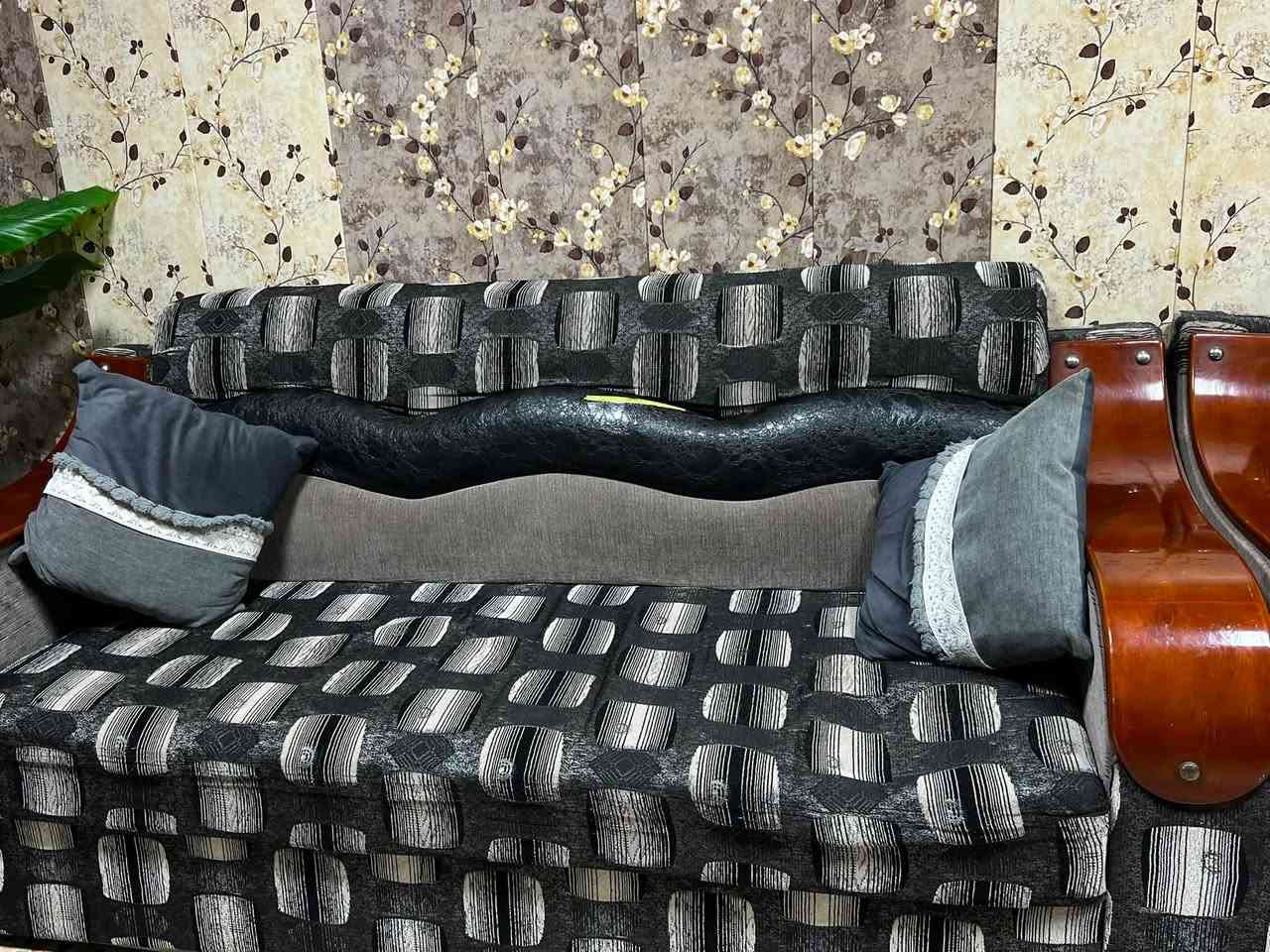 السلام عليكم
عندي هاي قنفات للبيع


**إذا كنت صاحب هذا الإعلان وتريد حذفه لأي سبب، رجاءا أرسل رسالة إلى الدعم الفني**