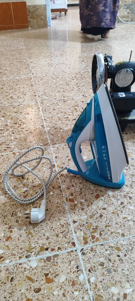 للبيع شغال كلشي مابيه ..
***********
