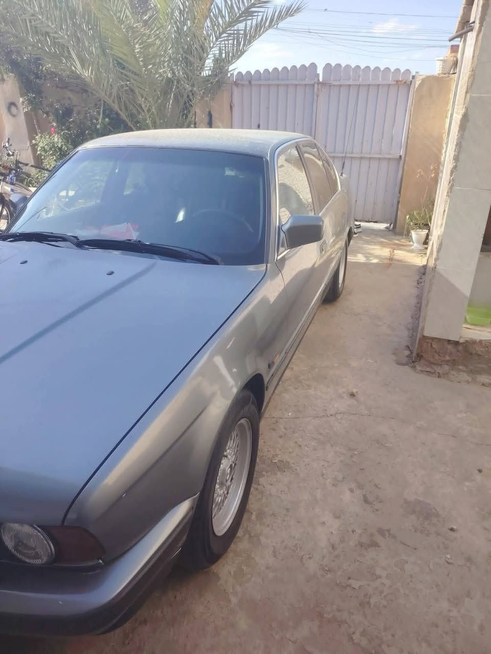 للبيع سياره بي ام525  رقم ألماني سنوية جديد نينوى  فول كير اوتوماتيك موديل ١٩٨٨ كاربون موجود شرط التحويل سياره شرط من العاميه للدعايه بدون اي حادث اوتبديل وضع الشركه شرط من ال عميه للدعايه مصبوغه عام فقط  جماليه محرك أثر رخوا كير شرط محرك فل   طخم امامي خلفي جديد كهربائية كلها شغاله السعر
 53 ورقه الاستفسار الاتصال على الأرقام *********** *********** تحياتي للجميع
