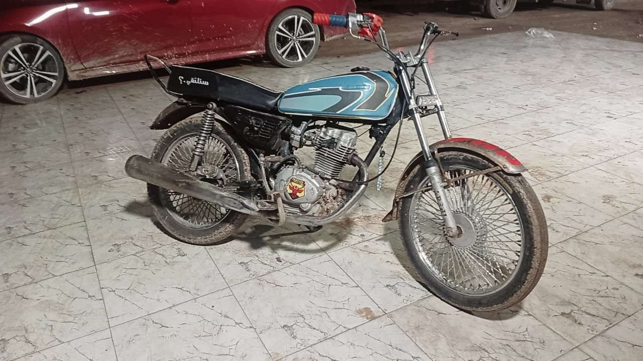 دراجه يراني محرك ارشا 18 دراجه خير من الله لا نضوح ولا تبخير شوفت عينك السعر 300 وبيه مجال بسيط حك جيه للاستفسار *********** متواجد واتساب
