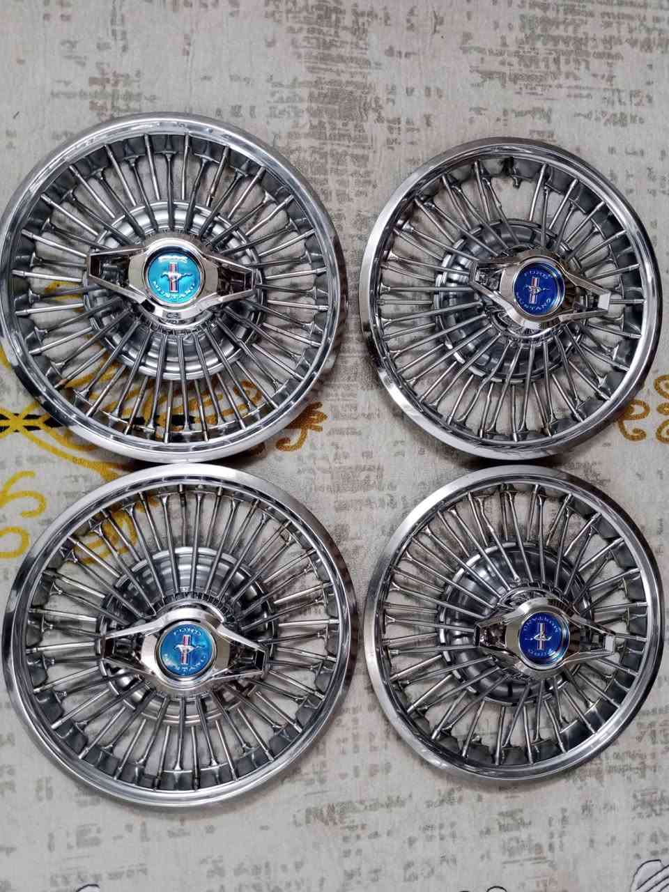 السلام عليكم كبات موستنك 14 نضاف ب450وبيهن مجال مكان نجف حي القدس***********
