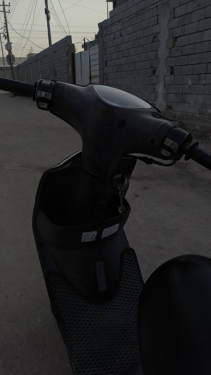 سلام وعليكم (ماكس عدله شوفت عينك ختم واحد مكينه ما مفتوحه ملاح حلو صوت ناعم شلعه معدل اشاير عداد لونين صطاب خلفي كلوب عالي ناصي)(مگاني بصره كرمة علي)سعر خاص رقمي ***********
