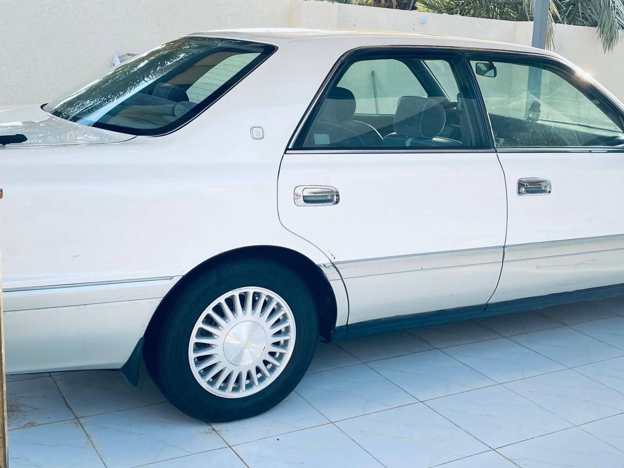 رقم انكليزي باسميي 
كارتون
شاشاه ليريه اكترونيه 
شاشه تاب مع كامره دواره
حداديه تخم تاير باتري كله جديد
سياره ما عايزه شي كلشي جديد
اليشوف السعر غالي يعبر المنشور 
ويدعينه برزق
مكفول كفاله عامه 
السعر خاص 
مكاني شطره
الستفسار ***********
