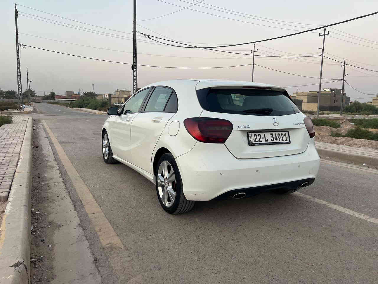 ،السعر 100 ورقه للاتصال ***********
مرسيدس CLA250 موديل 2013 رقم  اربيل تحويل مباشر 
محرك 4 سلندر 2000 تيربو محرك وكير مكفولات
التبريد والتدفئه شغالات قطعتين 
شاشه . تحكم استيرن . شفتات بالاستيرن 
صدر وتخم تاير نظيف 
وارد خليجي بيها بارد جاملغ امامي ايمن 
صورة السونار موجوده ويا الصور
المكان بغداد الدوره شارع 60 بغداد
