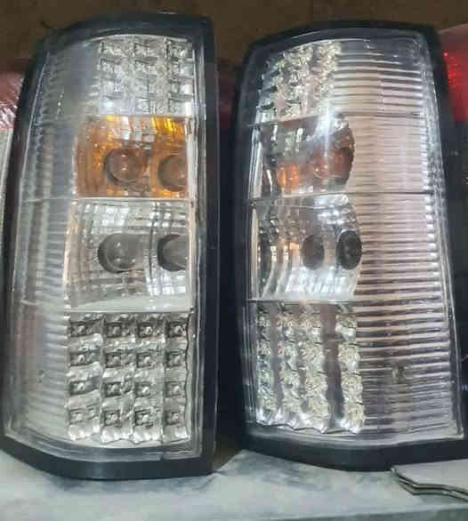 السلام عليكم بك لايت لد مال بزون استيشن حاويه جدد لك بعدهن امانة الله ماخذهن ١٠٠ سعرهن ٦٠ الي يريدهن يتصل ويدلل
***********
