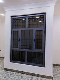 زجاج مشجر • زجاج أبيض • زجاج أسود','٦ ملم','٤ ملم','زجاج ذهبي','تركيب'...