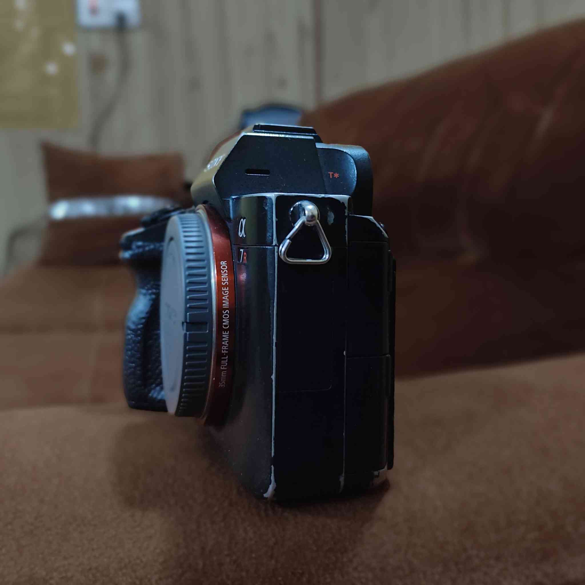 sony a7Riii
كاميرا سوني R مفطرة الشاشة لمس شغال
كاميرا آداء 100% نضافتها مثل ما موجود بالصور
Shutter 70k
كارتون + بطاريه + شاحن 
 السعر : مليون و 160


**إذا كنت صاحب هذا الإعلان وتريد حذفه لأي سبب، رجاءا أرسل رسالة إلى الدعم الفني**