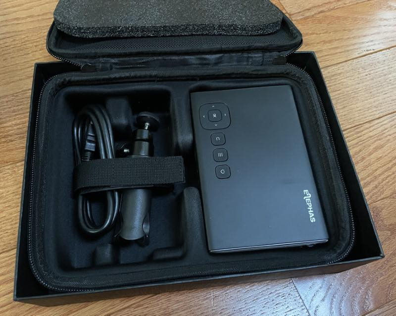 داتا شو انفلاقي صوت كلش عالي صورة توضح من اي شاشة شرط تحدي تدعم واي فاي وتربط اندرويد وايفون وتصير باور بنك  وتشتغل كهرباء وعلى البطارية بسعة 3500 ساعتين ونص شحن  مفوله مواصفات. عدسة تتعدل اوتماتيك ميحتاج تضبط الزاويه. 
السعر 150 الف


**إذا كنت صاحب هذا الإعلان وتريد حذفه لأي سبب، رجاءا أرسل رسالة إلى الدعم الفني**