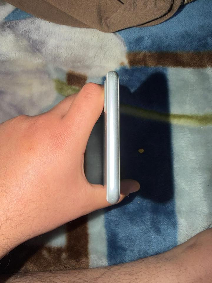 📱ايفون 7 بلاس
📀ذاكرة 128 
✅شغال بصمة دكمة كاميرا وايفاي
❗️ممبدل بي شي
🔋بطارية 73 بلادية شركة
الرقم📲: ***********
ملاحظة : كاميرا ثانية واكفة بسبب تحديث بس مابيهة شي ممضروبة
💰السعر
90,000 
📍مكاني بغداد - بلديات
