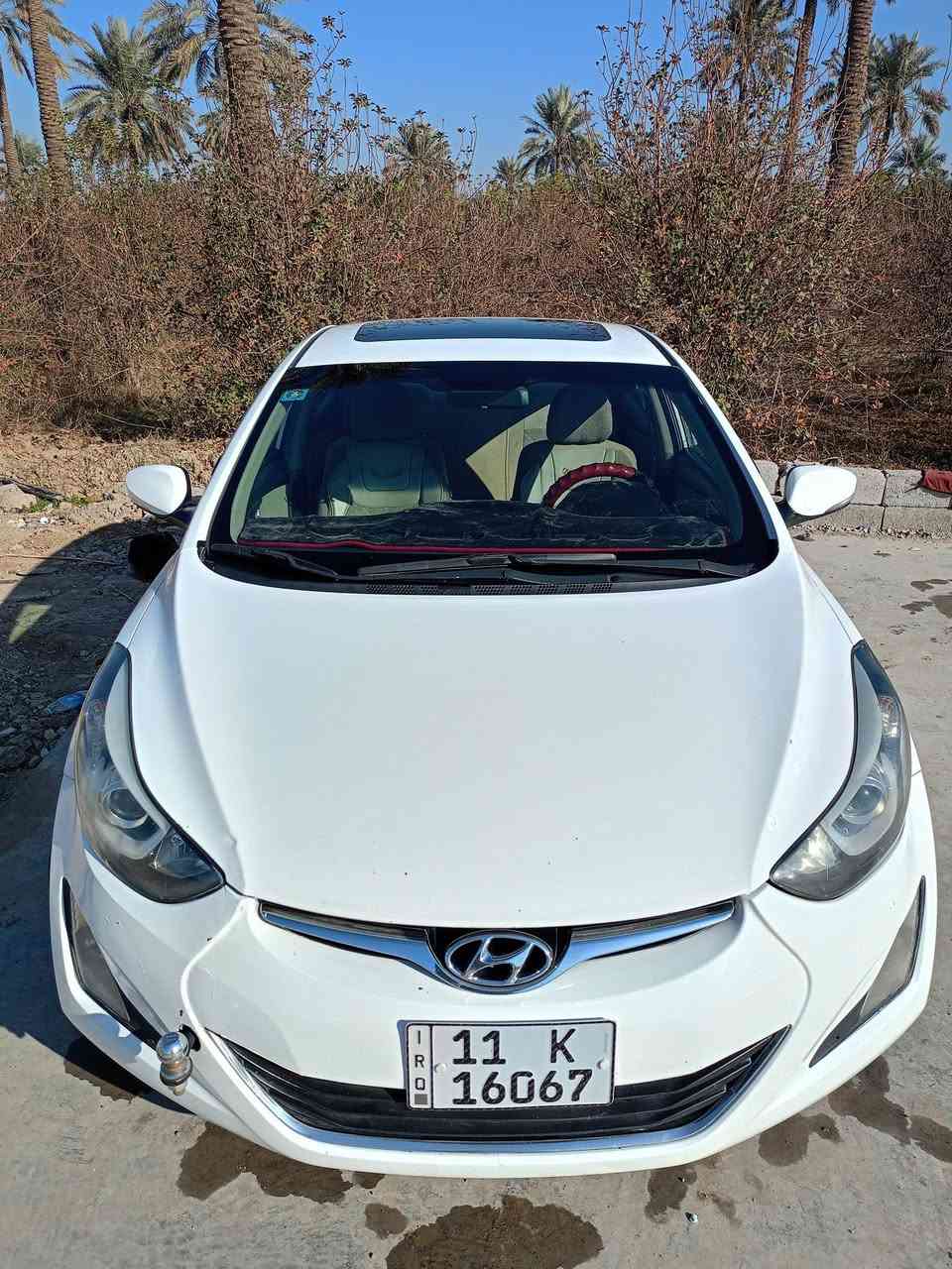 السلام عليكم
للبيع هونداي النترا خليجي 2015 سياره جديده وجاهزه من كلشي بس ستر رب العالمين ماتصرف عليها الف دينار شرط السونار وين متريد وديها

مكينه 2000 دوش كير مكفول 

بيها صبغ مكانات بصيطه كلش

تبريد تدفئه 

فول مواصفات عده البصمه 

شاشه تاب كامره داور

تخم تاير جديد صدر جديد السياره جاهزه مجهزه خير من الله رقم بغداد الجديد بأسم اخويه شرط التحويل مباشر بياع شراي مابيع 

السعر المطلوب 127 وبيها مجال بصيط مكان السياره بغداد قضاء المدائن سلمان الباك 

للأتصال رقمي ***********
