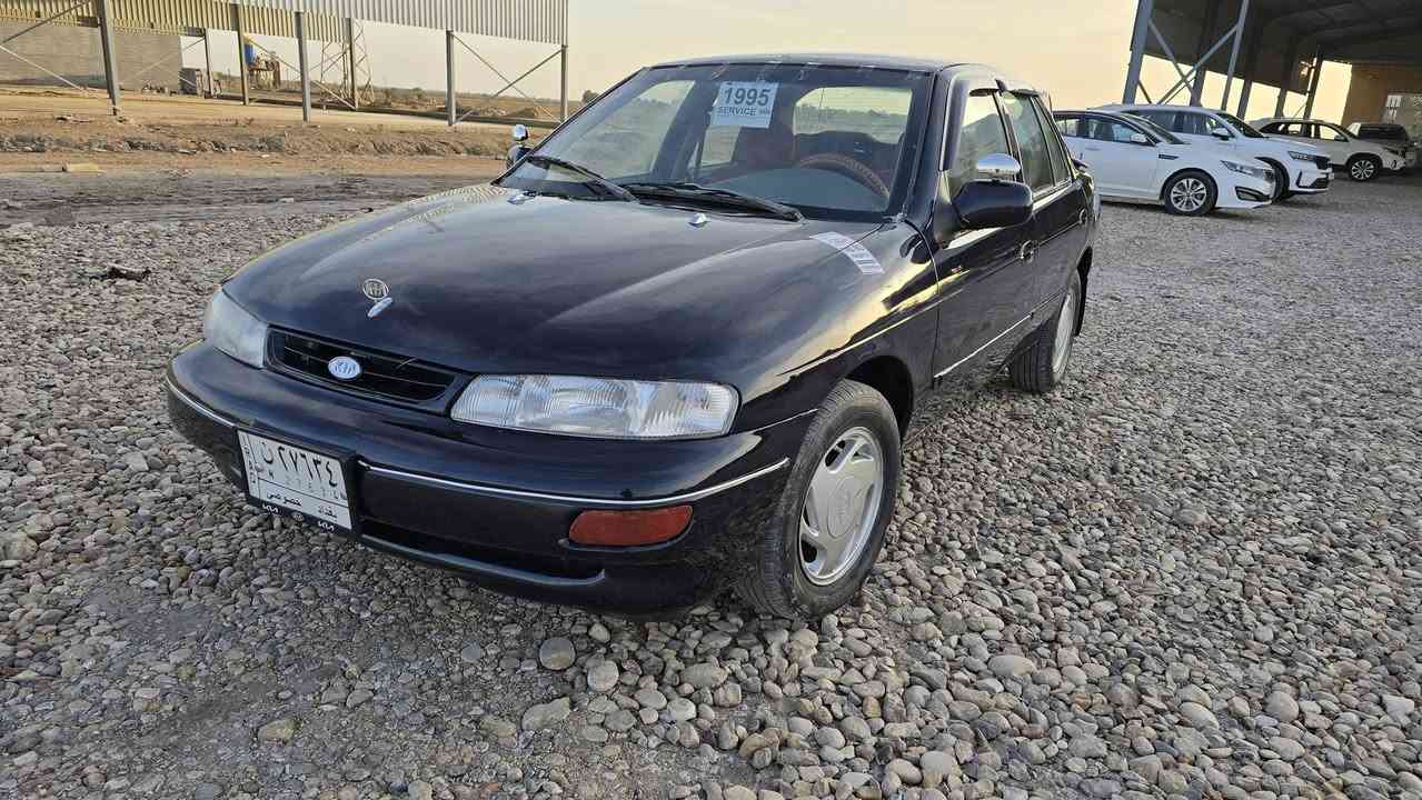 كيه سيفيه موديل رقم بغداد موديل 1996
محرك مفتوح ١٦٠٠ 
كير اوتوماتيك 
مصبوغه عام مكفوله كفاله عامه من كلبه والكصه
صدر امامي خلفي جديد 
تخم تاير امامي خلي جديد 
العنوان واسط الزبيديه 
الاستفسار 
***********
