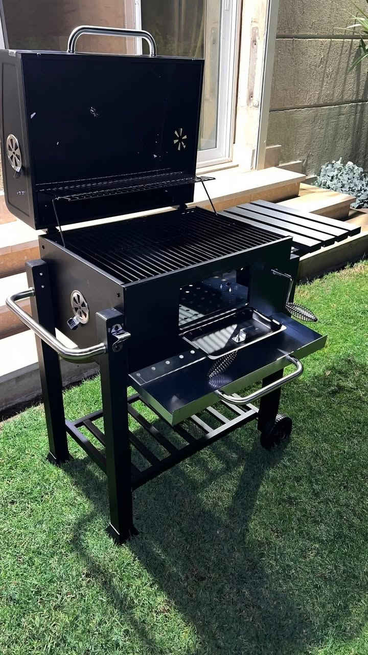 متوفر شواية فحم أوربية بريطانية باربيكيو العائلية ضخمة حجم عائلي متنقلة مناسبة للحدائق والشاليهات للاستفسار *********** واتساب أو خاص
