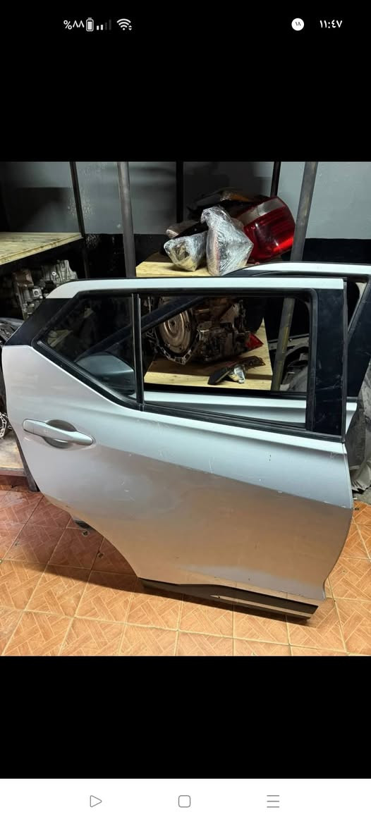 يتوفر قطع غيار نيسان ككس أصلي شركه ***********
