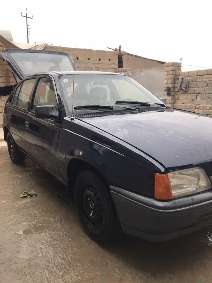 السلام عليكم سياره كاتيت مديل 91 الشراي يدخل خاص حجم 16 ‭٠٧٧٠ ٨٧٦ ٨٢٧١‬
