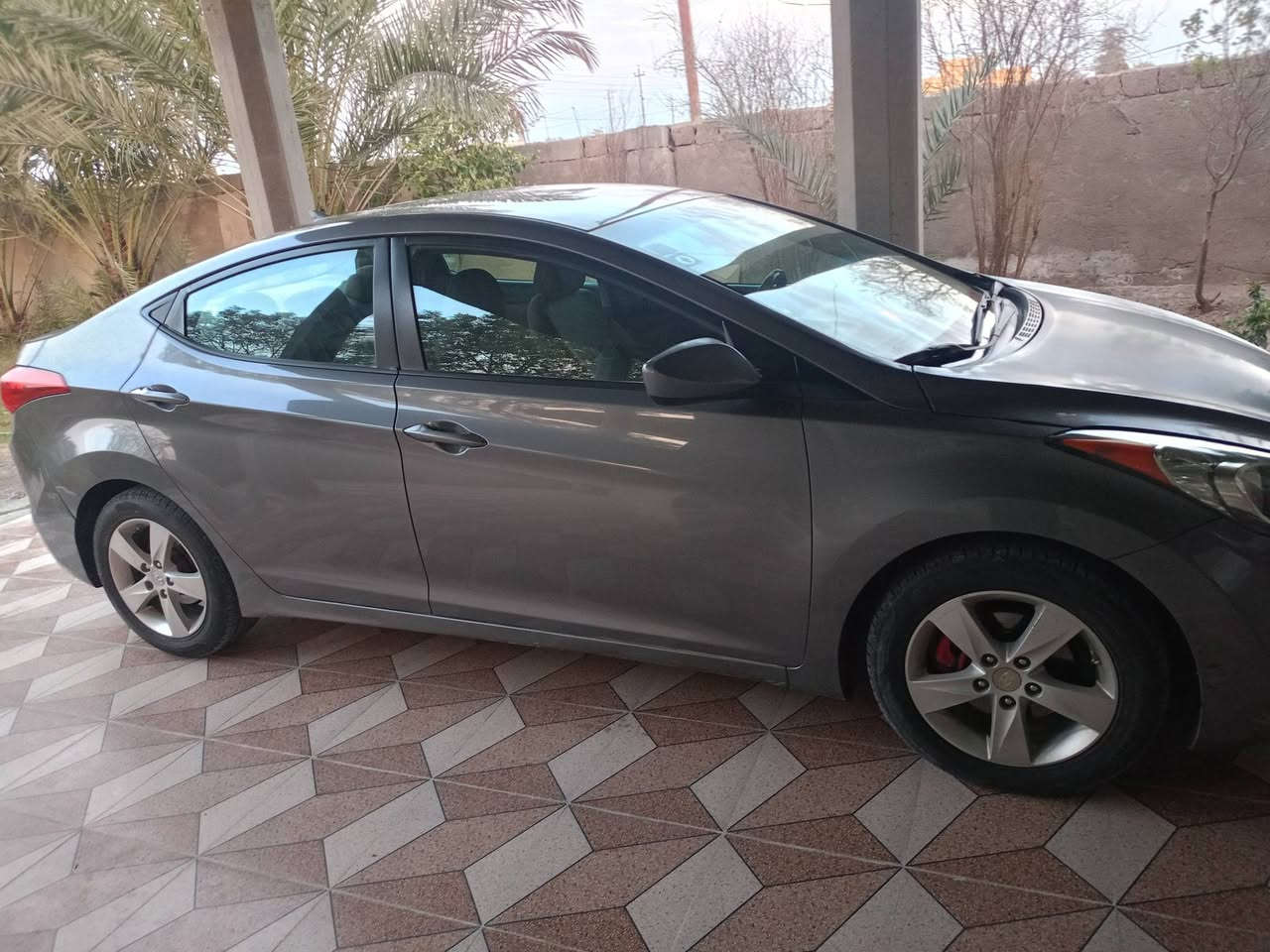 النترا  2012
وارد امريكي فقط بنيد صبغ بدون داخل
رقم انكليزي بأسمي 
السعر 113 مجال قليل للشراب
***********
